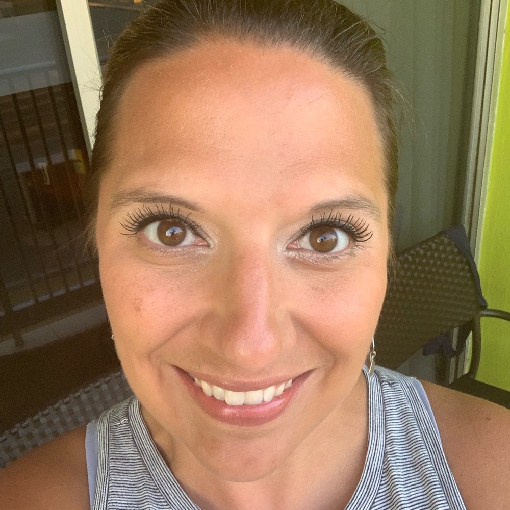 Meet your Posher, Stephanie